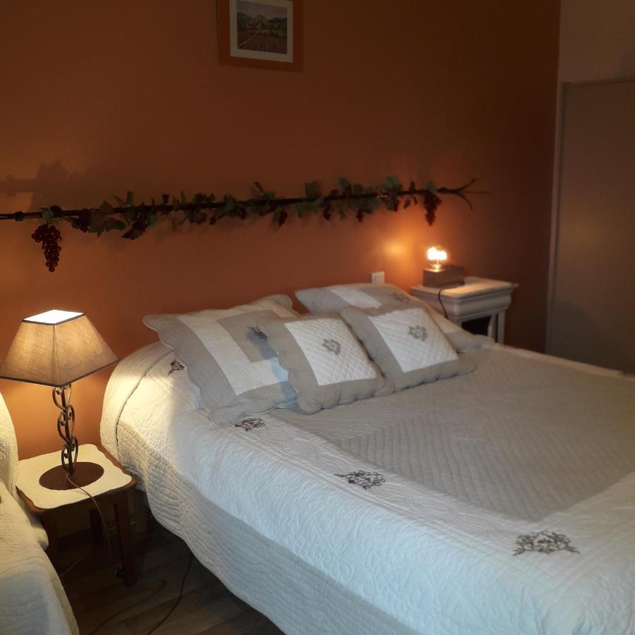 Bed and Breakfast Vents d'Anges Sainte-Cécile-les-Vignes Exterior foto