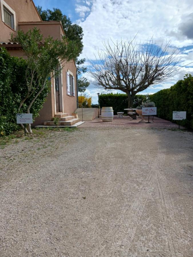 Bed and Breakfast Vents d'Anges Sainte-Cécile-les-Vignes Exterior foto