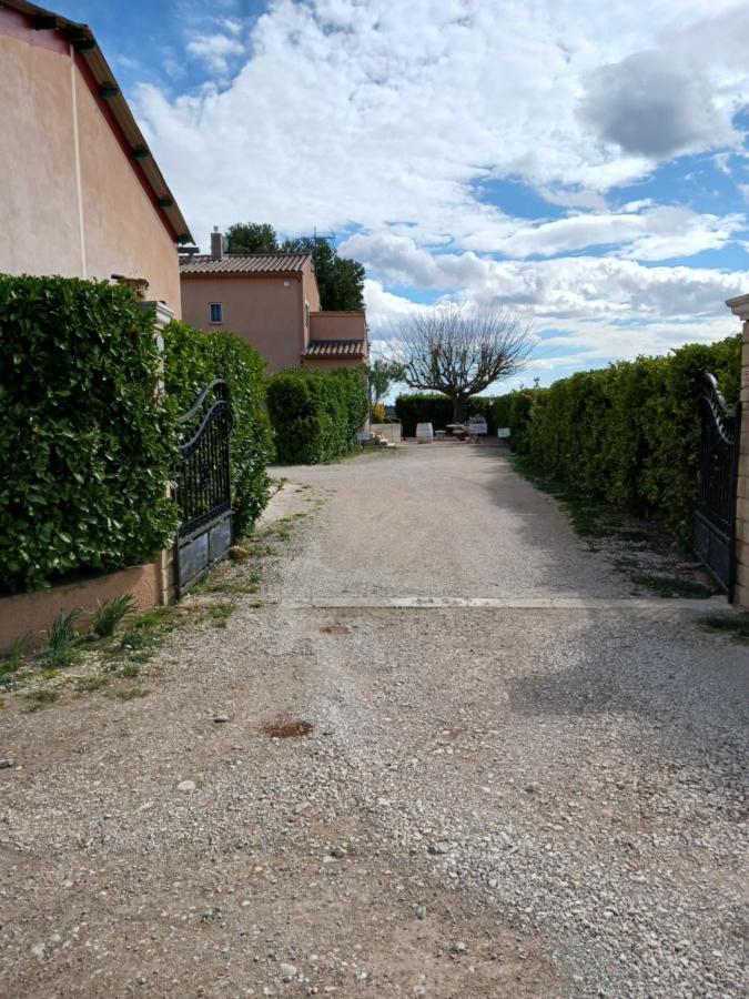 Bed and Breakfast Vents d'Anges Sainte-Cécile-les-Vignes Exterior foto