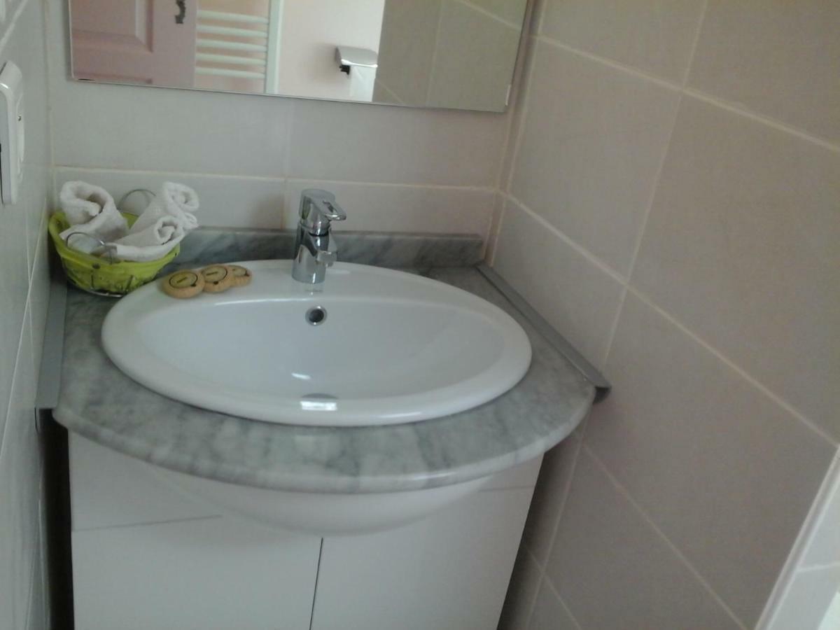 Bed and Breakfast Vents d'Anges Sainte-Cécile-les-Vignes Exterior foto